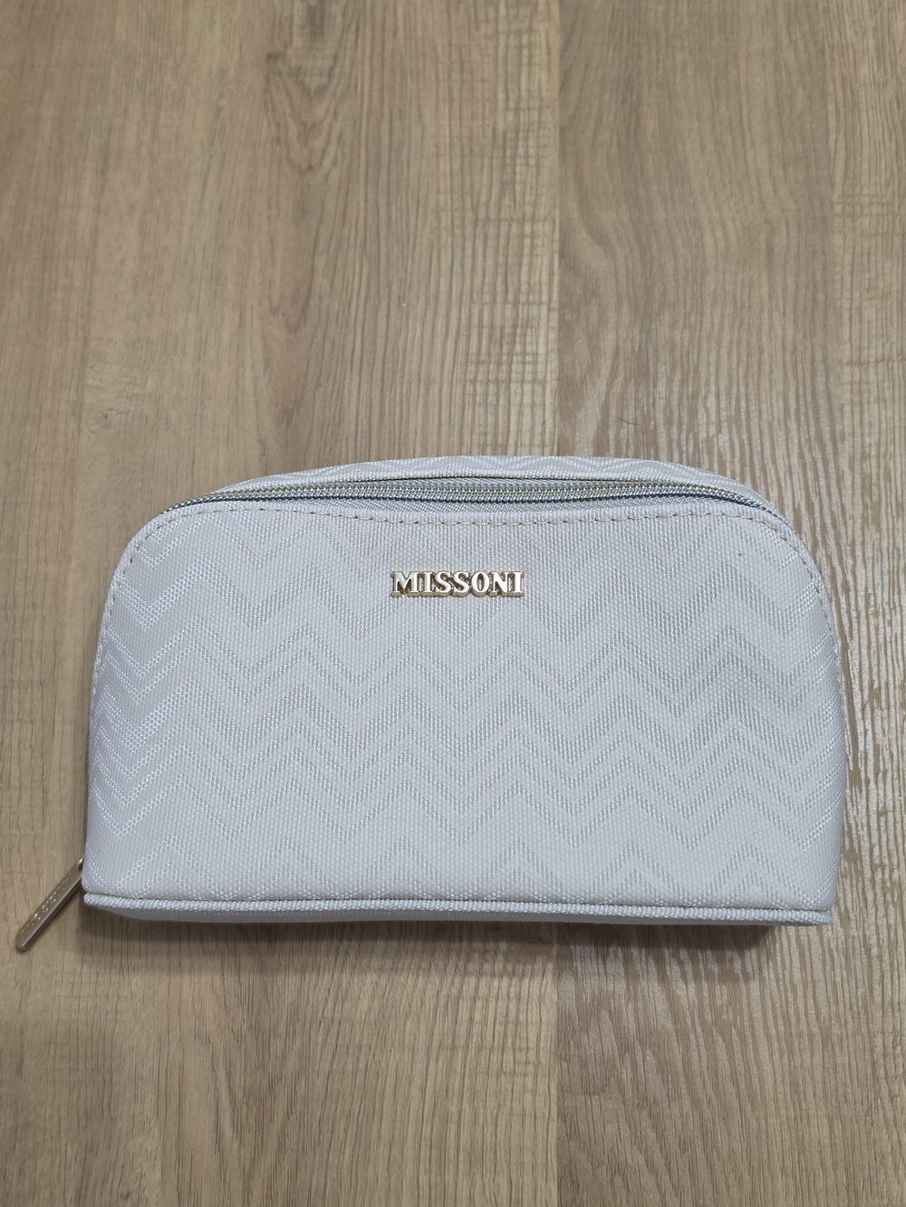 Missoni x Delta Ivory Chevron Cosmetic Bag Makeup Travel Pouch